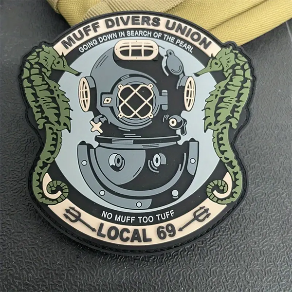 Muff Divers Union Patch